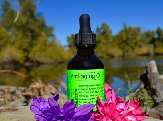 Organic Anti-aging Face Oil - Raw Vegan